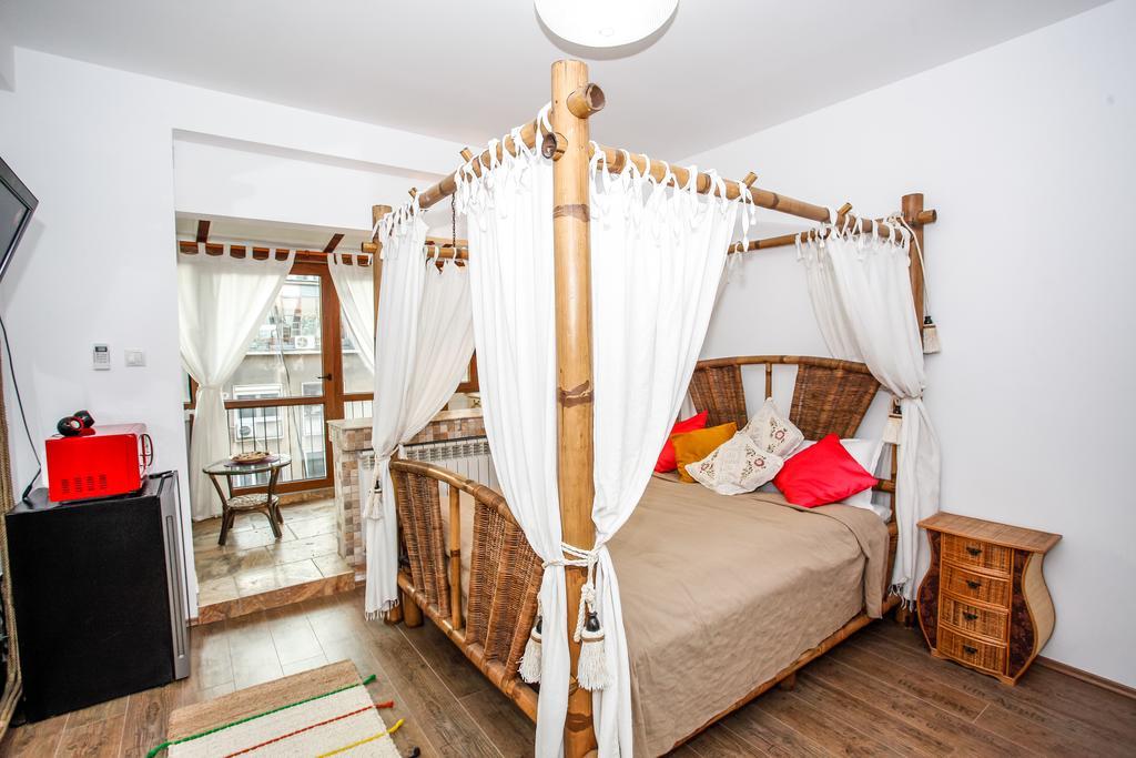 City Center Oasis Apartment Bucharest Exterior photo