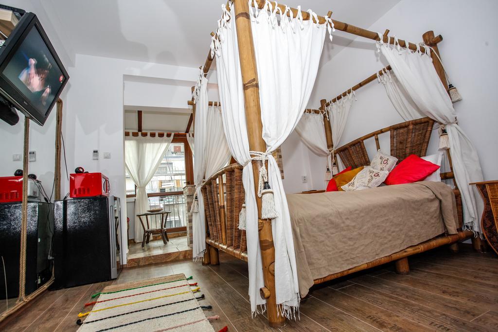 City Center Oasis Apartment Bucharest Exterior photo